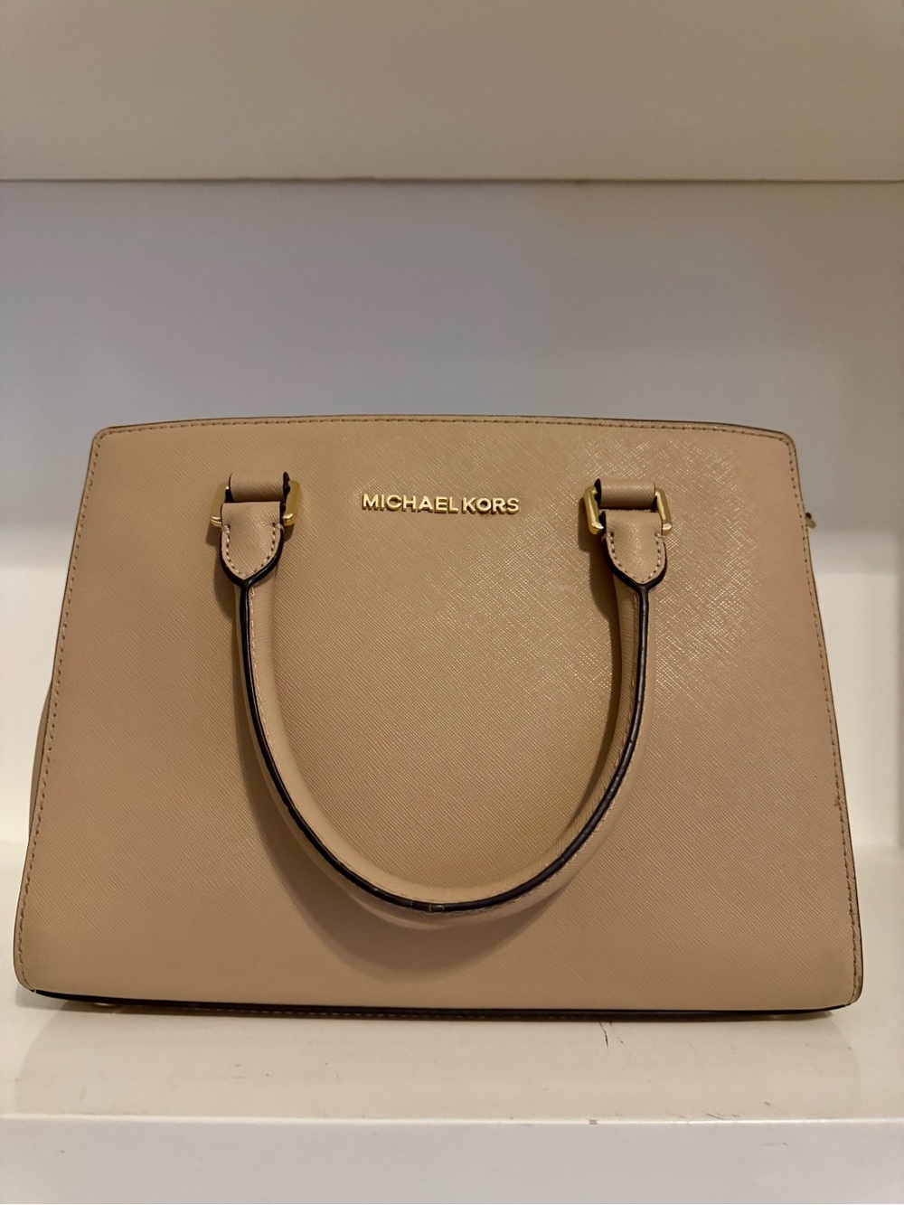 Authentic Michael Kors Savannah Medium Satchel Bag